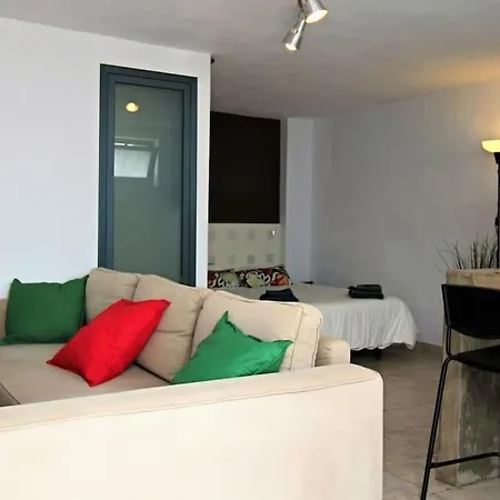 Apartment Cozy By The Waves